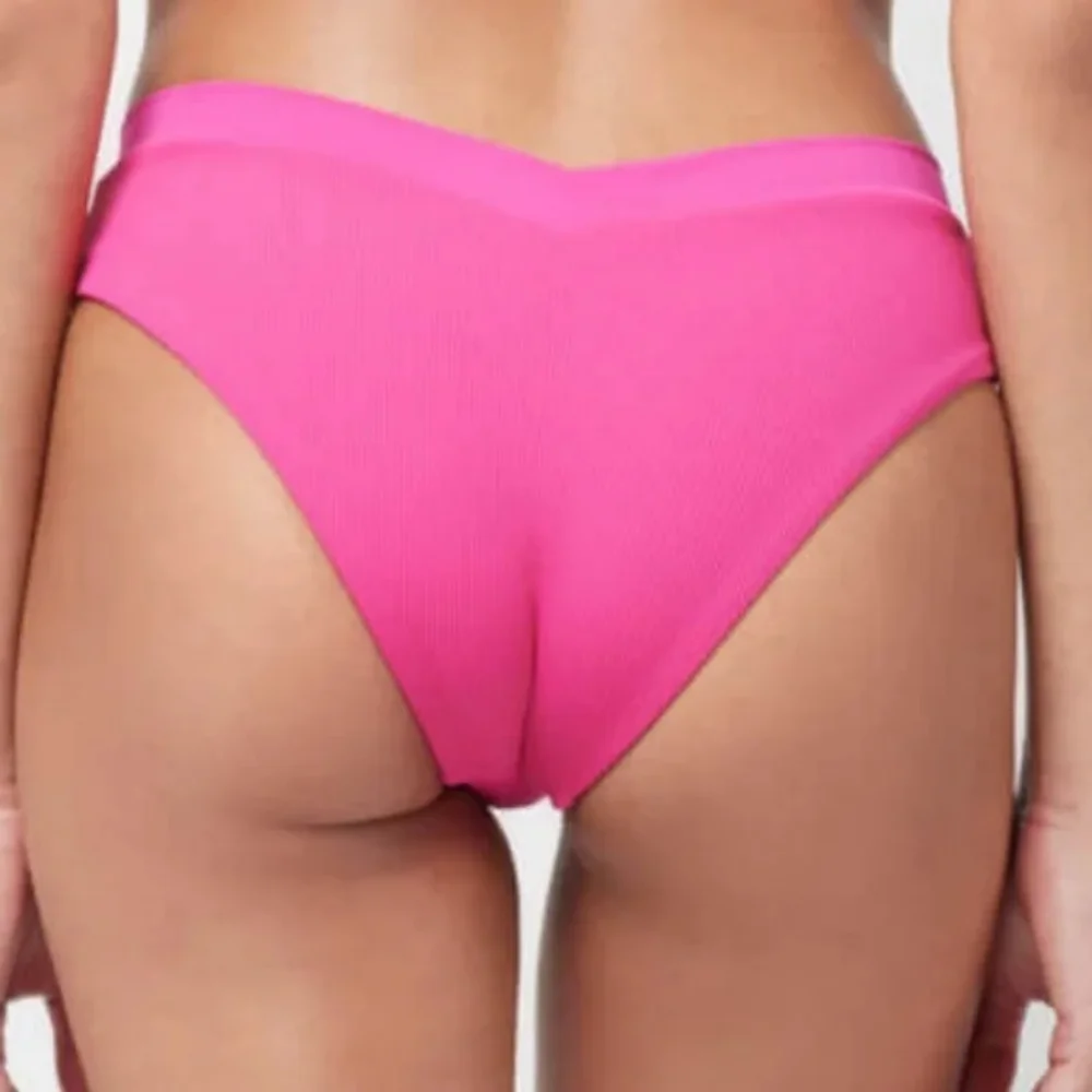 L*Space Helena Pratt Bikini Set Bougainvillea